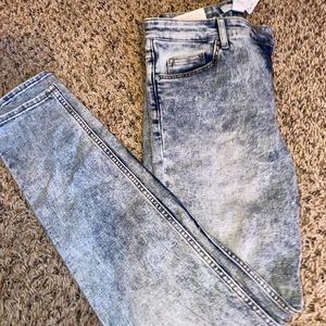 washed jeans